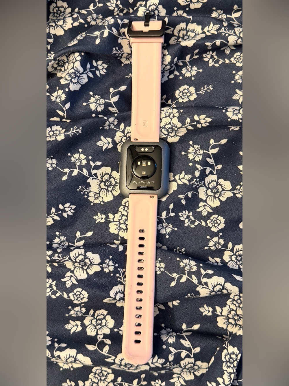 Wyze Watch 47mm WW3 with Pink Silicone Band